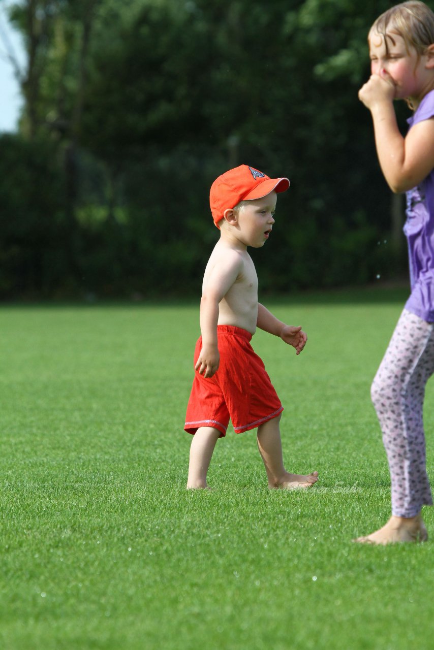 Bild 409 - Vogelschiessen am 18.8.12